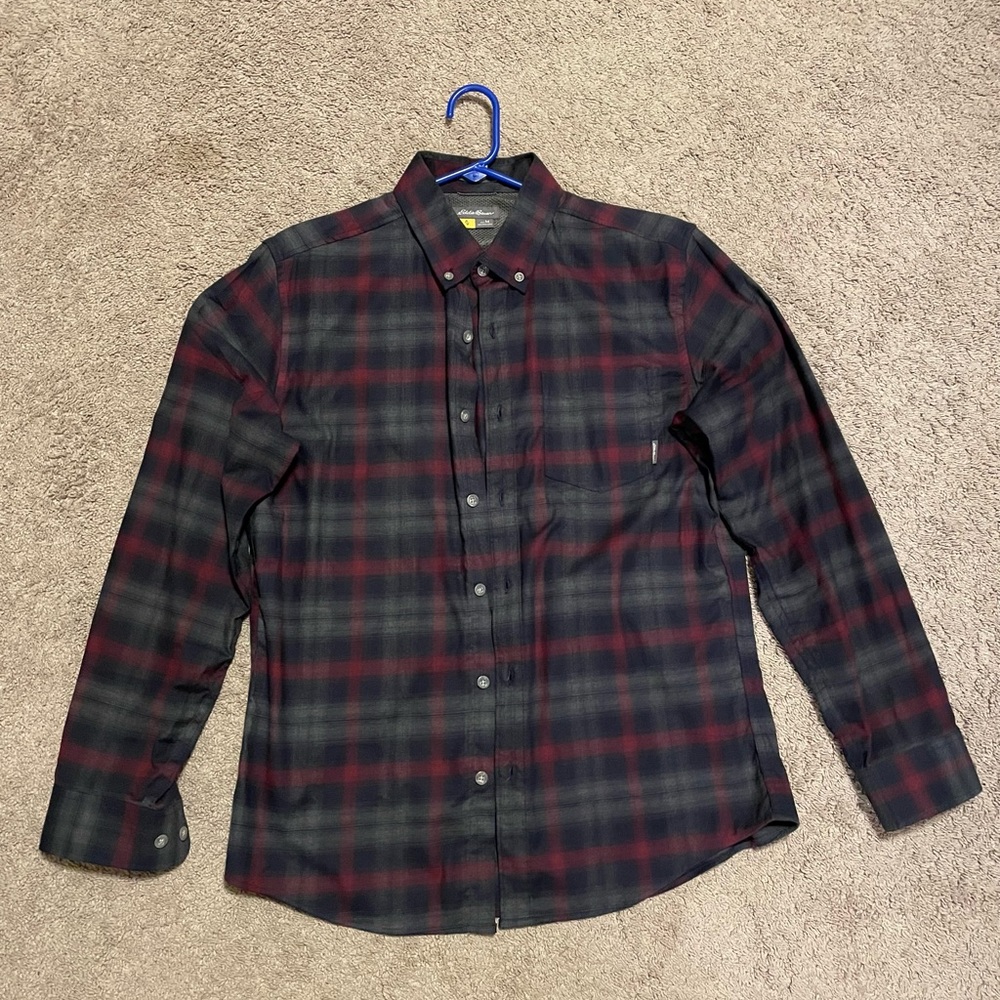 Men’s Medium Eddie Bauer Button Down Shirt